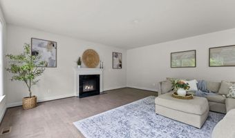 23754 KILKERRAN Dr, Aldie, VA 20105