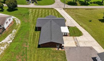 225 W Gate Dr, Baxter, TN 38544