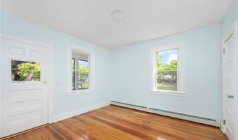 87 Lyman Ave, North Providence, RI 02911