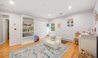 106 Stonecroft Ln, Coventry, CT 06238