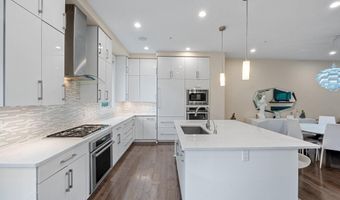 5307 MERRIAM St, Bethesda, MD 20814