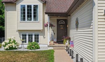 11525 60th Ave, Allendale, MI 49401