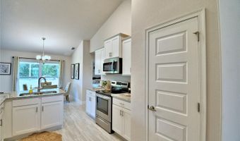 4046 TULLAMORE Ln, Auburndale, FL 33823