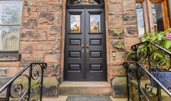 218 Lancaster St, Albany, NY 12210