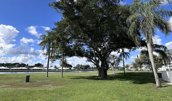 145 Atlantis Blvd 302, Atlantis, FL 33462