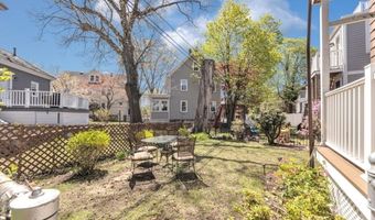 8 Newburg St 8, Boston, MA 02131