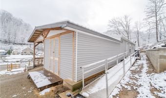 2801 Fudges Creek Rd, Barboursville, WV 25504