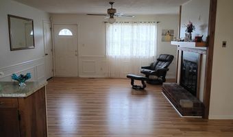 351 S 7th St S, Aurora, NC 27806
