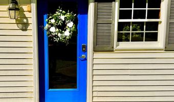 1045 Broadway, Bangor, ME 04401