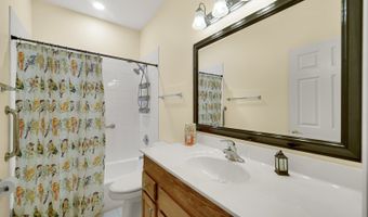 3720 BUNKER HILL Dr, Algonquin, IL 60102