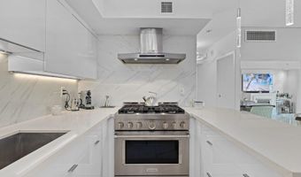 500 W Harbor Dr 1013, San Diego, CA 92101