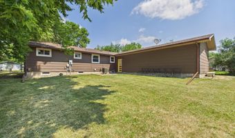 1112 Forest St, Brookings, SD 57006