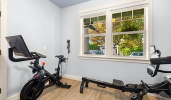 12555 SW MOORHEN Way, Beaverton, OR 97007