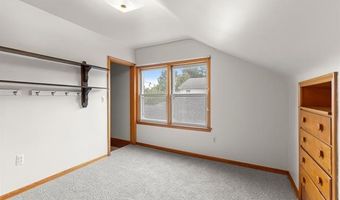 8464 Becker Ave, Allen Park, MI 48101