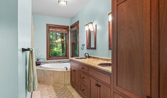 56190 BULLARDS FERRY Rd, Bandon, OR 97411