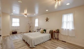 1026 W BROWNING Rd, Bellmawr, NJ 08031
