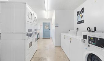 320 LAKEVIEW St 123, Orlando, FL 32804