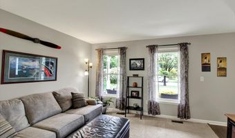 6765 WINDERMERE Ct, Allentown, PA 18104