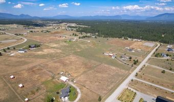 19 Xx E YELLOW PINE Ave, Athol, ID 83801