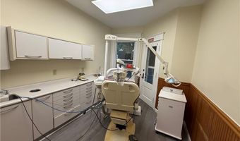 1977 S 5th St, Allentown, PA 18103