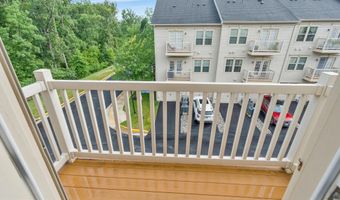 42145 PIEBALD Sq, Aldie, VA 20105