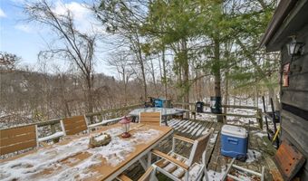 428 Canova Dr, Akron, OH 44319