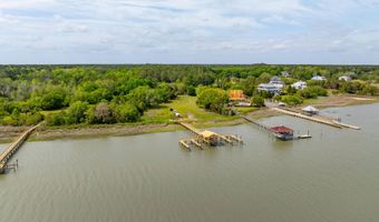 8042 Mariners Lndg, Awendaw, SC 29429