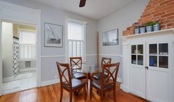 165 KING GEORGE St, Annapolis, MD 21401