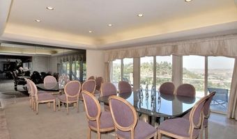 4605 Yerba Santa Dr, San Diego, CA 92115
