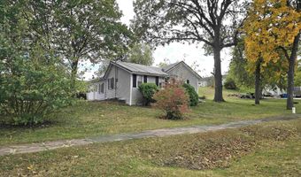 607 N BLUFF St, Albany, IL 61230