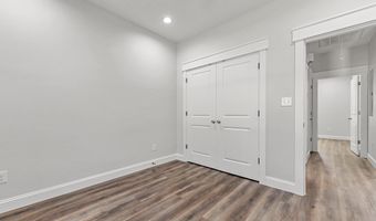 212 Hugo St, Bay St. Louis, MS 39520