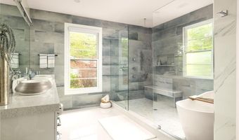 2469 River Oak Dr, Decatur, GA 30033