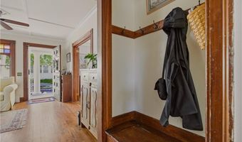 24 Thurston Ave, Newport, RI 02840