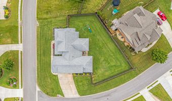 14689 Waterview Ln, Athens, AL 35613