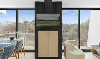 9 Ocean Ln, Amagansett, NY 11930