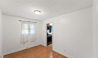 212 Ogden Rd, Altavista, VA 24517