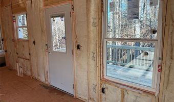 168 Highland Pointe Dr, Alto, GA 30510