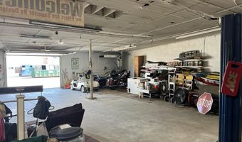 920-924 Parriott St, Aplington, IA 50604