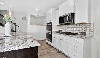 1081 Park Ct, Avon, IN 46123