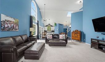 959 Grand View Ln, Aurora, OH 44202