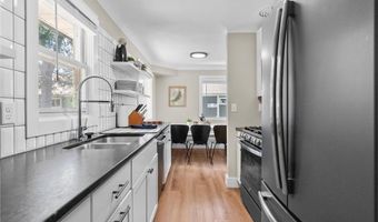 2503 S Le Homme Dieu Dr NE, Alexandria, MN 56308