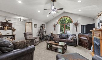 1135 Crystal Ct, Avon, IN 46123