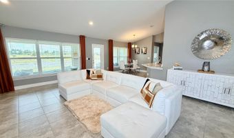 4015 TULLAMORE Ln, Auburndale, FL 33823