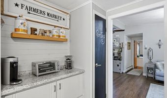 36 Cantaberry Ln, Coventry, RI 02816