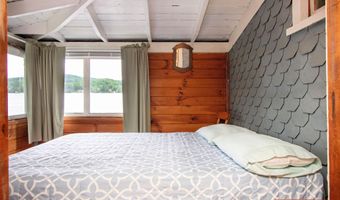 1639 W Shore Rd, Cabot, VT 05647