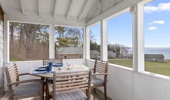 55 Wonderview Cir, Belfast, ME 04915