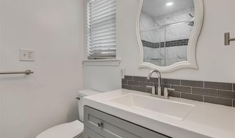 8337 NW 38th Ter, Bethany, OK 73008