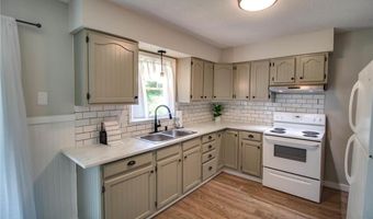 3308 Myrle St, Alton, IL 62002