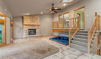 1218 4th Ave SE, Austin, MN 55912