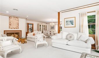 133 Tupelo Hill Dr, Cranston, RI 02920